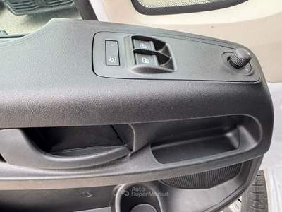 Fiat Ducato 33 L2h2 2.2cc Diesel 140cv Furgone Lastrato Bianco usata Pozzuoli
