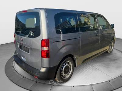 Fiat Scudo 8 Posti L2H1 1.5 BlueHdi 120cv S1 Trasp. DISABILI Grigio usata Pozzuoli