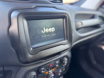 Jeep Renegade 1.0cc TURBO I3 120cv 4X2 LONGITUDE Rosso usata Pozzuoli