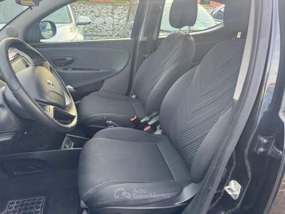 Lancia Ypsilon 1.0cc 70cv S&S Hybrid Gold Nero usata Pozzuoli
