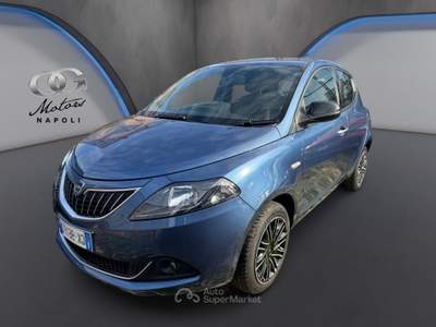 Lancia Ypsilon 1.0cc 70cv S&S Hybrid Gold Blu/Azzurro usata Pozzuoli