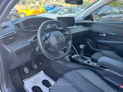Peugeot 208 1.2ccPureTech 100cv S&S Allure Grigio usata Pozzuoli