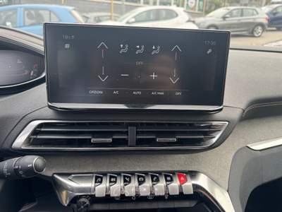 Peugeot 3008 1.2cc PureTech Turbo 130cv S&S GT Nero usata Pozzuoli