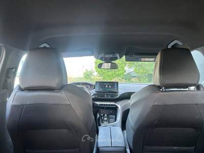 Peugeot 3008 1.5cc BlueHDi 130cv S&S EAT8 Allure Pack Grigio usata Pozzuoli