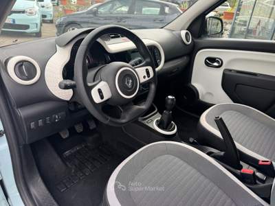 Renault Twingo 1.0cc SCe 65cv Equilibre Blu/Azzurro usata Pozzuoli
