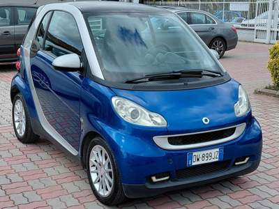 Smart ForTwo 2008 - 1.0 BENZINA - 107.000 KM Blu/Azzurro usata Roma