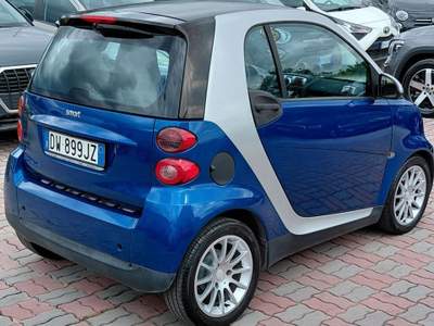 Smart ForTwo 2008 - 1.0 BENZINA - 107.000 KM Blu/Azzurro usata Roma