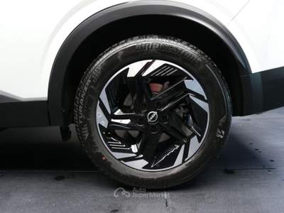 Nissan Qashqai 158CV MHEV 4WD Xtronic N-Connecta Bianco usata Arsiè