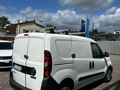 Fiat Doblò Doblò 1.6 MJT 105CV IVA INCLUSA Bianco usata Scandicci