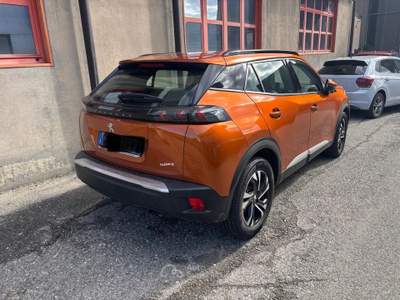 Peugeot 2008 Usato Veramente Bella Arancione usata Borgomanero