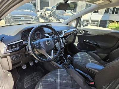Opel Corsa 1.2 Innovation 70cv GPL Bianco usata Torino