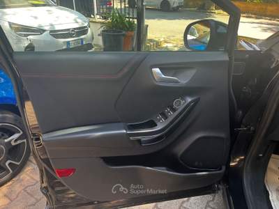 Ford Puma unico proprietario Nero usata Sirignano