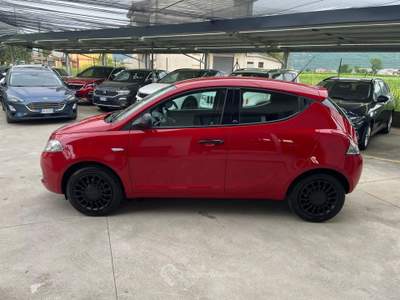 Lancia Ypsilon Ypsilon 1.2 Ecochic GPL Rosso usata Sassano