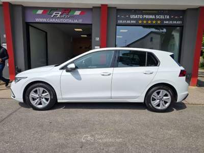 Volkswagen Golf 2.0 TDI 150 CV DSG ACC Radar Lane Assist LED UniPr Bianco usata Rezzato