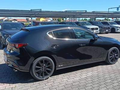 Mazda 3 3 IV 5 porte 5p 2.5 m-hybrid Homura 140cv 6at Nero usata Liscate