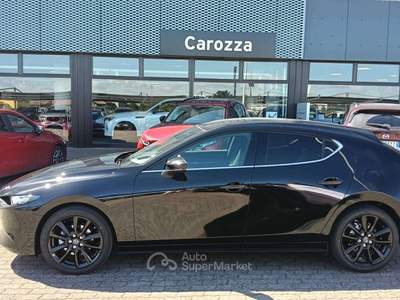 Mazda 3 3 IV 5 porte 5p 2.5 m-hybrid Homura 140cv 6at Nero usata Liscate