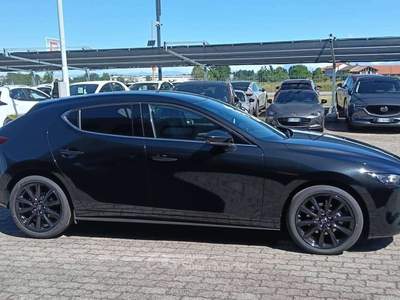 Mazda 3 3 IV 5 porte 5p 2.5 m-hybrid Homura 140cv 6at Nero usata Liscate