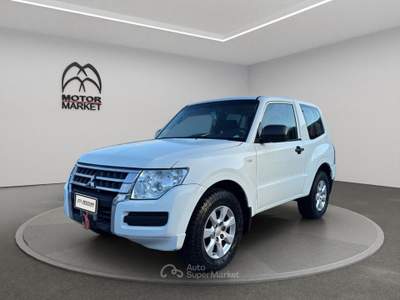 Mitsubishi Pajero 3.2 100th Auto Bianco usata Roma