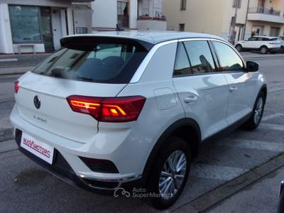 Volkswagen T-Roc Business BlueMotion Technology 110 cv Bianco usata Montecatini-Terme