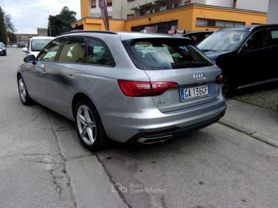 Audi A4 Avant 30 TDI/136 CV S tronic Business Advanced Argento usata Montecatini-Terme