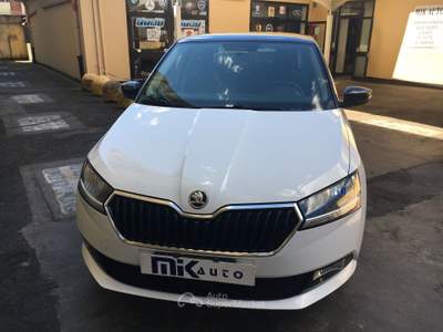 Skoda Fabia Fabia 1.0. mpi Design Edition 60 Cv Bianco usata Torino