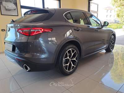 Alfa Romeo Stelvio Alfa Romeo Stelvio 2.2TurboD 190cv Q4 Executive 2021 Grigio usata Ceglie Messapica
