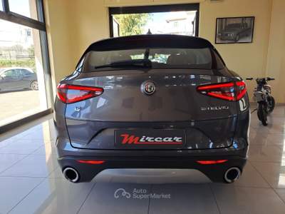 Alfa Romeo Stelvio Alfa Romeo Stelvio 2.2TurboD 190cv Q4 Executive 2021 Grigio usata Ceglie Messapica