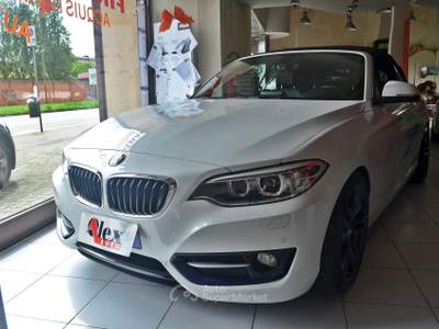 BMW Serie 2 218i BMW 218i CABRIO LUXURY CERCHI IN LEGA ! REVISIONATA SUPER CABRIO Bianco usata Torino