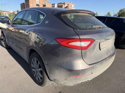 Maserati Levante V6 Diesel 275 CV AWD Grigio usata Pieve di Cento