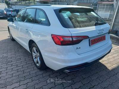 Audi A4 A4 Avant TDI/ S tronic Business Advanced UNIPROPRIETARIO Bianco usata Rivoli