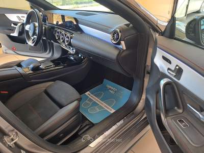 Mercedes-Benz CLA Mercedes CLA 220d 4Matic Shooting brake Premium AMG 2021 Grigio usata Ceglie Messapica