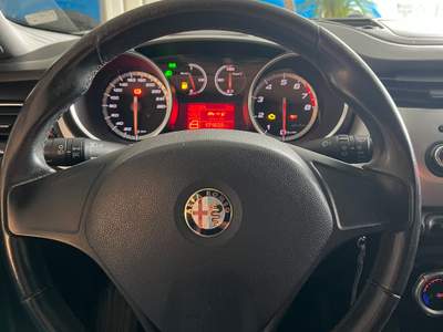 Alfa Romeo Giulietta ALFAROMEO GIULIETTA Bianco usata Lumezzane