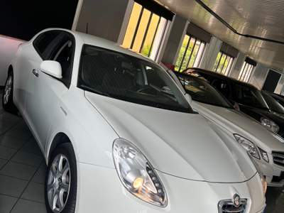Alfa Romeo Giulietta ALFAROMEO GIULIETTA Bianco usata Lumezzane