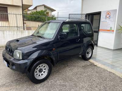 Suzuki Jimny SUZUKI JIMNY 1.5D MOTORE NUOVO Nero usata Montesarchio