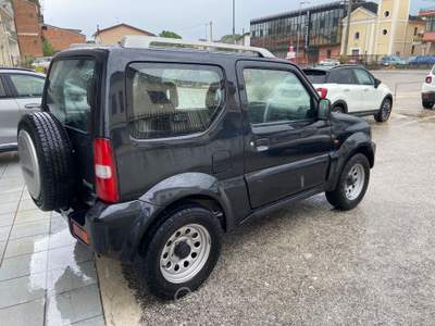 Suzuki Jimny SUZUKI JIMNY 1.5D MOTORE NUOVO Nero usata Montesarchio