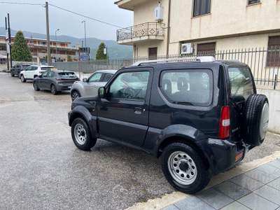Suzuki Jimny SUZUKI JIMNY 1.5D MOTORE NUOVO Nero usata Montesarchio