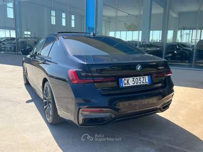 BMW Serie 7 745e 745 e Msport auto possibilità noleggio no scoring Blu/Azzurro usata Gela