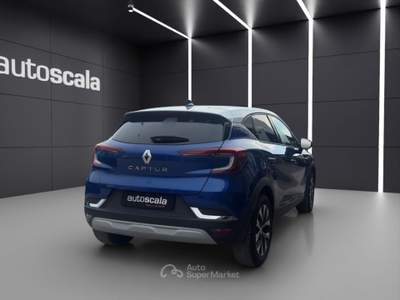Renault Captur TCe 90 CV Techno Rosso usata Napoli