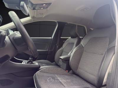 Renault Captur TCe 90 CV Techno Grigio usata Napoli
