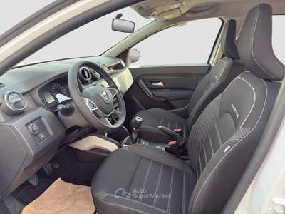 Dacia Duster UNICO PROPRIETARIO, GARANZIA 12 MESI Bianco usata Bologna