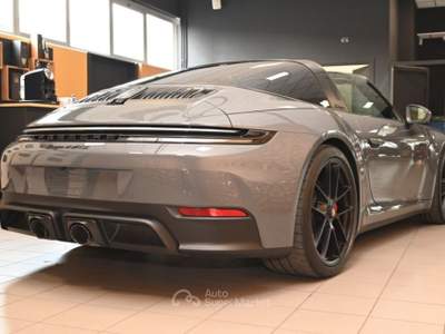 Porsche 911 NUOVA TARGA 4 GTS 541CV SOLLEV.21CHRONO CAM FULL!! Grigio usata Brescia
