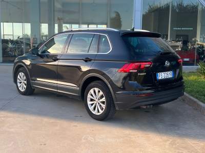 Volkswagen Tiguan SCR DSG Business BlueMotion Technology Nero usata Gela