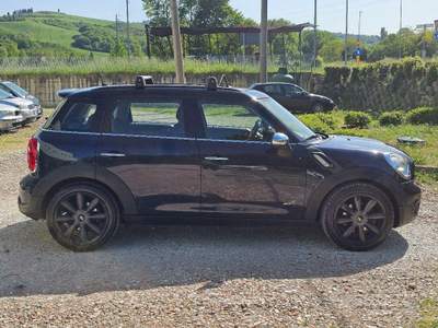 MINI Countryman SD 2.0 DIESEL 143CV ALL4 GARANZ usata Sassofeltrio
