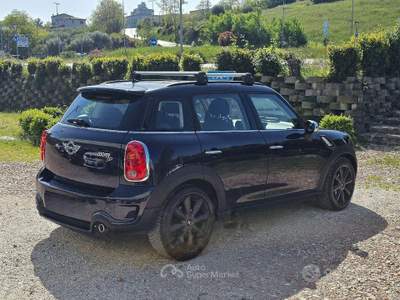 MINI Countryman SD 2.0 DIESEL 143CV ALL4 GARANZ usata Sassofeltrio