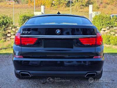 BMW Serie 5 550i GT 550i V8 FULL GARANZ FINANZ usata Sassofeltrio