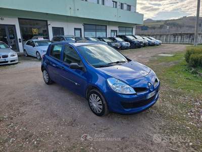 Renault Clio 1.2 GPL OK NEOPAT 2008 FINANZ usata Sassofeltrio
