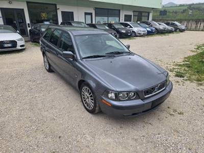 Volvo V40 1.9D DIESEL ASI OK NEOPATENTATI usata Sassofeltrio