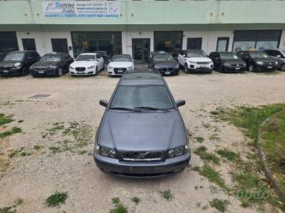 Volvo V40 1.9D DIESEL ASI OK NEOPATENTATI usata Sassofeltrio