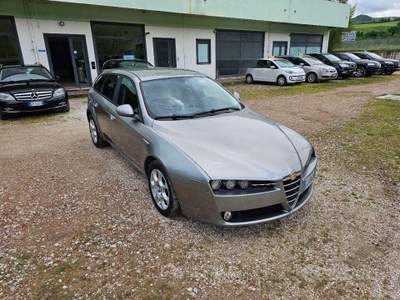 Alfa Romeo 159 SPORTWAGON 1.9 JTDM 150CV GARANZIA usata Sassofeltrio