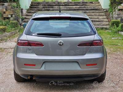Alfa Romeo 159 SPORTWAGON 1.9 JTDM 150CV GARANZIA usata Sassofeltrio